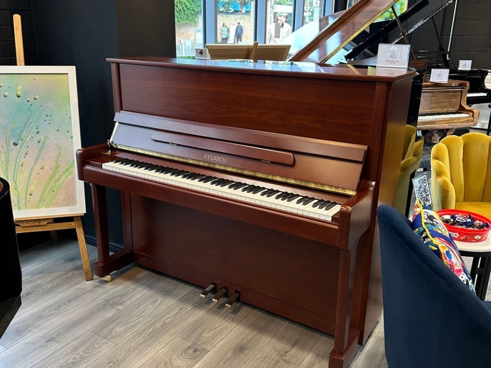 CLASSIC PIANOS